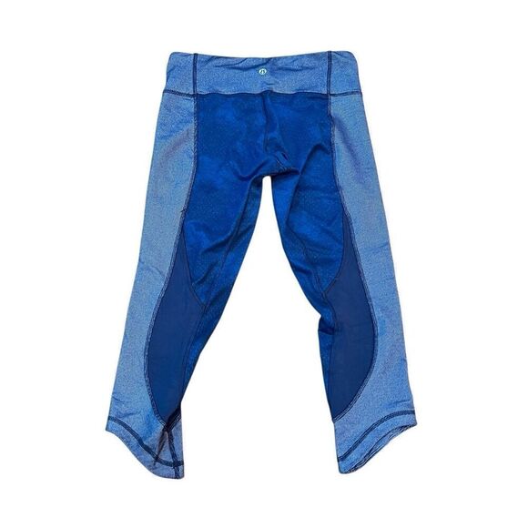 Lululemon Leggings Blue Print Low Waist Capri Size 6 - Picture 1 of 3